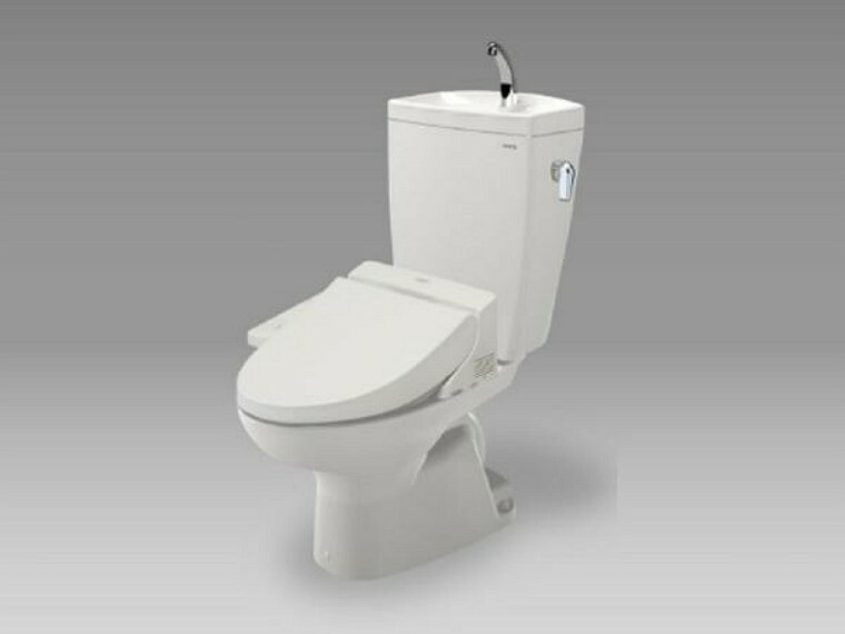 トイレ 【同仕様写真】トイレはLIXIL製の温水洗浄機能付きに新品交換予定です。キズや汚れが付きにくい加工が施してあるのでお手入れが簡単です。直接肌に触れるトイレは新品が嬉しいですよね。