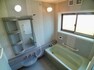 浴室 【リフォーム済】ユニットバスです。クリーニングを行いました。2.5帖の広さがある浴室なので、一日の疲れを癒すことができますね。