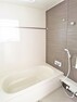 浴室 防水性や保温性に優れたシステムバスルーム。親子でゆったりお風呂が楽しめる一坪タイプ！