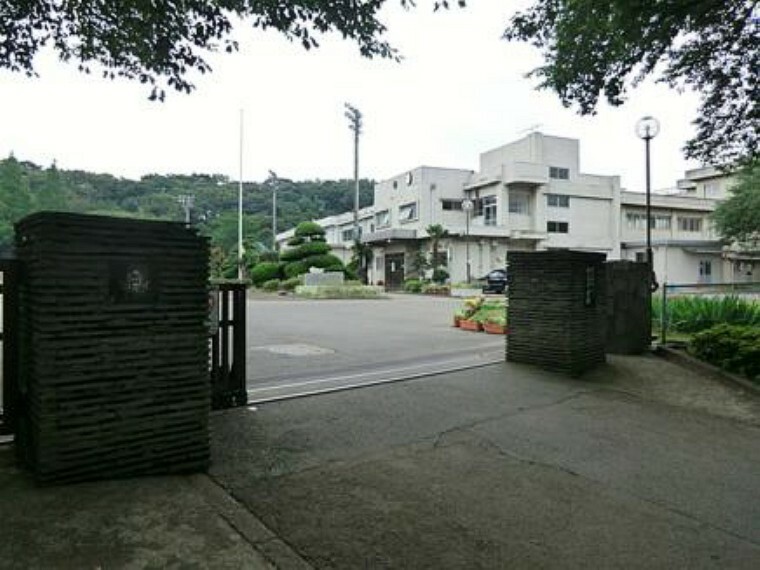 中学校 【中学校】相陽中学校まで1136m