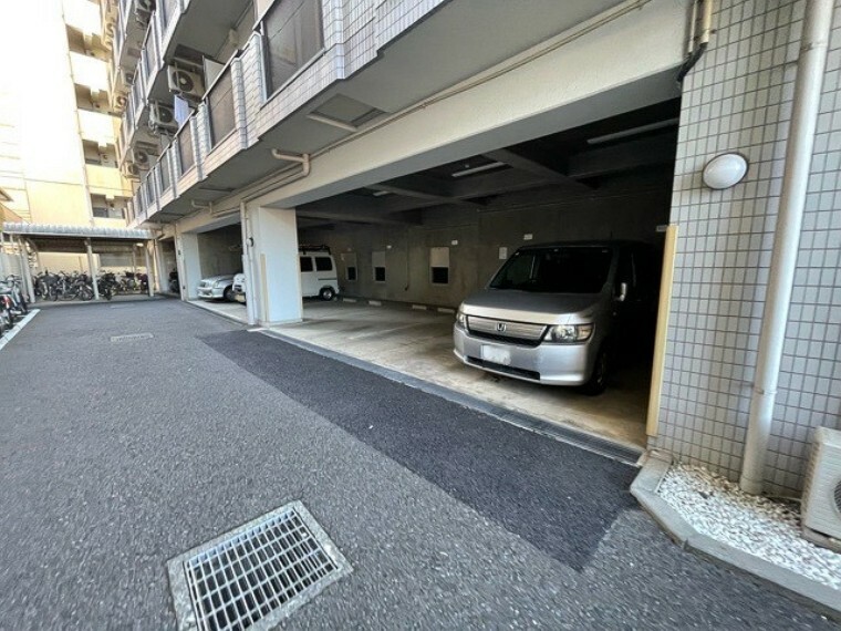 駐車場 駐車場の広さは是非現地でご確認下さい。
