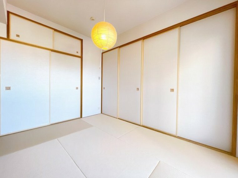 和室 約5.5帖の和室スペースです。ゆったりとした空間をお過ごしいただけます。