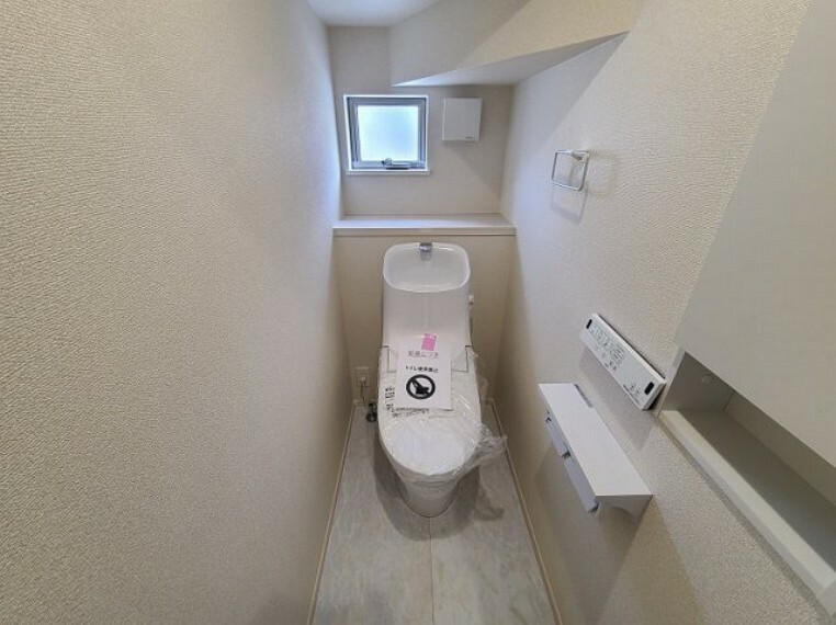 トイレ 【トイレ】1階