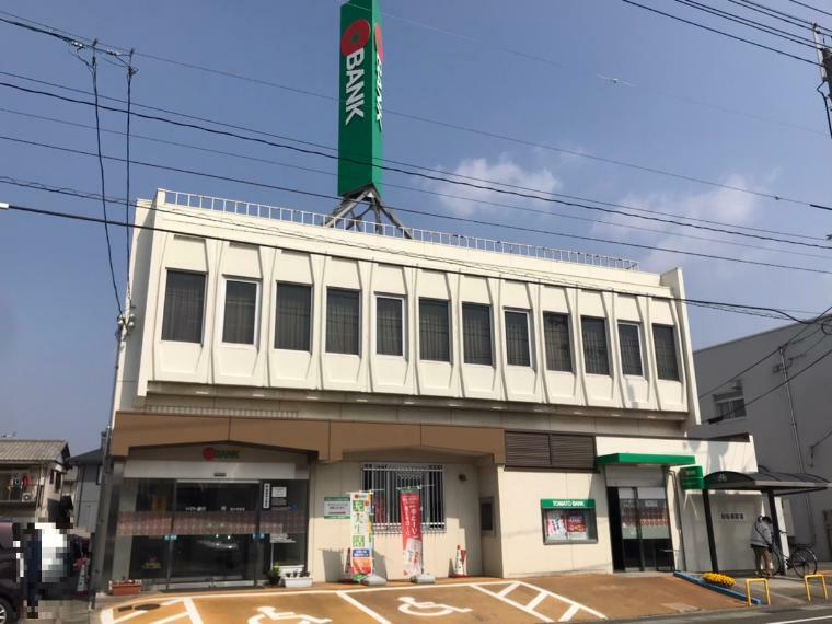 銀行・ATM トマト銀行西大寺支店