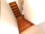 （リフォーム中写真2/20撮影）階段には新たに手すりを設置予定です。小さなお子様やご年配の方も昇降しやすい階段になります。
