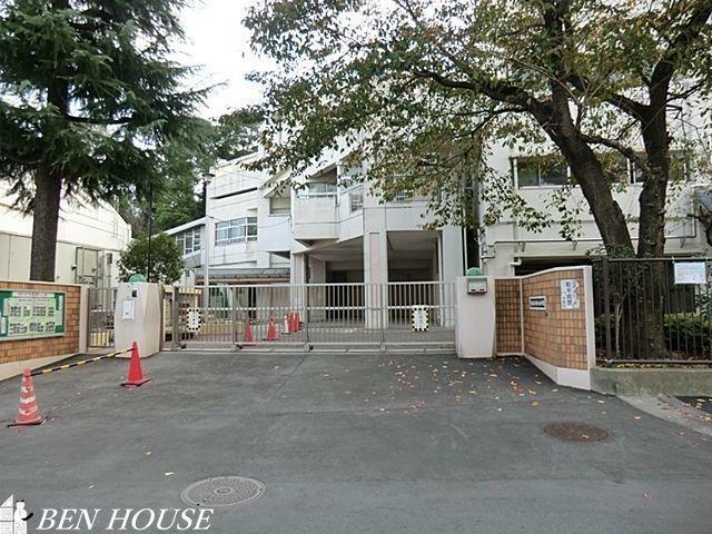 小学校 横浜市立初音が丘小学校 徒歩10分。教育施設が近くに整った、子育て世帯も安心の住環境です。