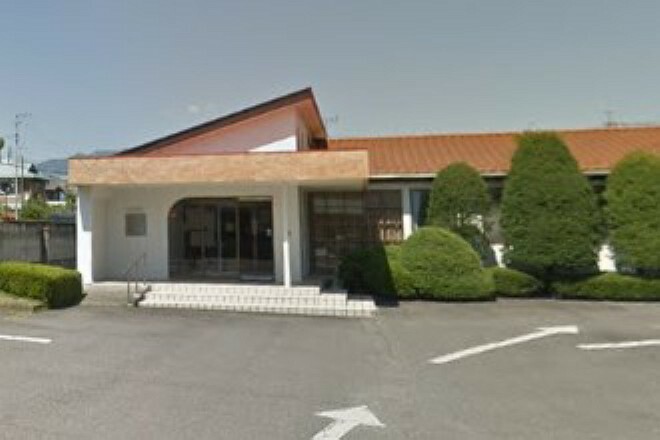 病院 【皮膚科】渋川皮膚科医院まで458m