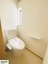 同仕様写真（内観） 施工例写真:1・2階ウォシュレットトイレ完備。
