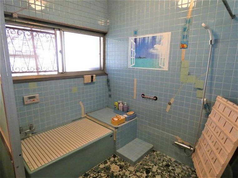 浴室 　