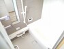浴室 【リフォーム中】浴室はハウステック製の新品のユニットバスに交換しました。新しいお風呂で一日の疲れを癒してください。