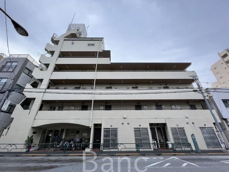 株式会社Banc