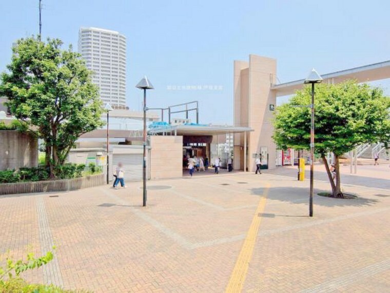 横須賀線「東戸塚」駅　約1400m