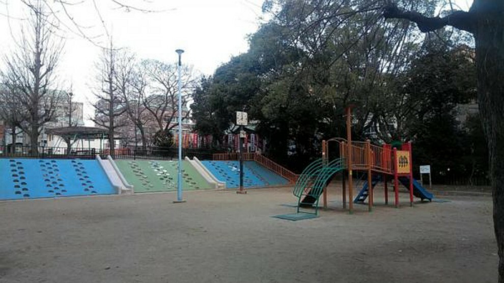 公園 小橋公園　約39m　徒歩1分