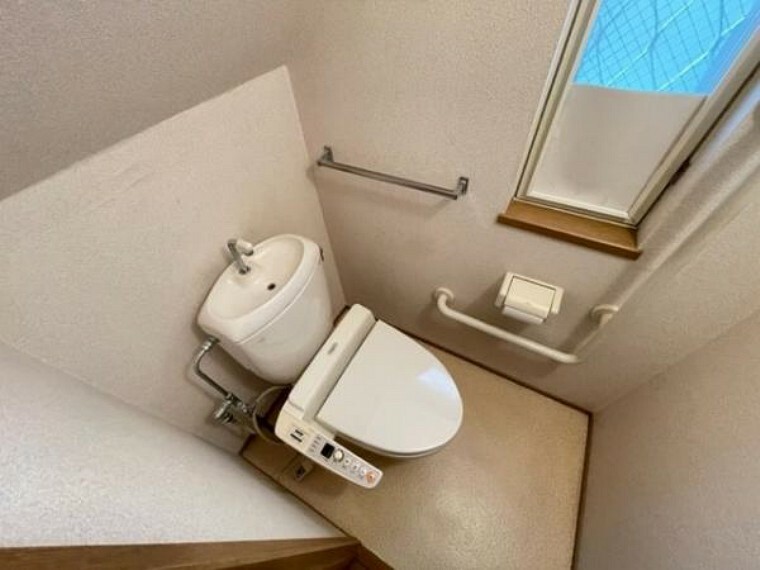 トイレ 1階　トイレ