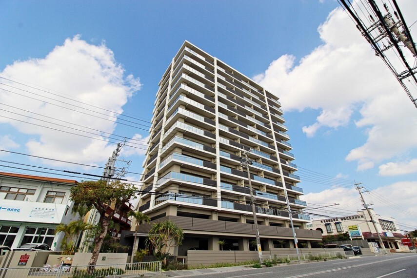 株式会社ハウスドゥ住宅販売 ハウスドゥ与那原西原