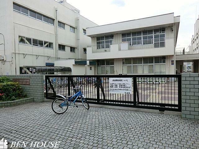 小学校 横浜市立瀬谷第二小学校 徒歩10分。教育施設が近くに整った、子育て世帯も安心の住環境です。