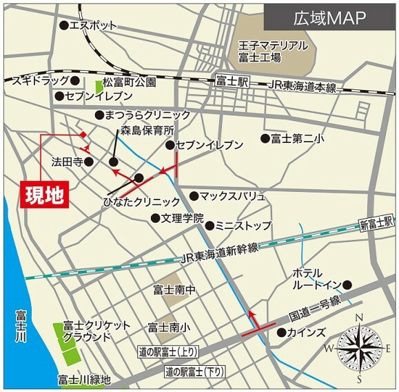 区画図 JR富士駅までは自転車利用もしやすいフラットな道のりが続きます。分譲地周辺には薬局やコンビニ、医療施設など生活利便施設が身近に揃った暮らしやすい住環境が魅力です。