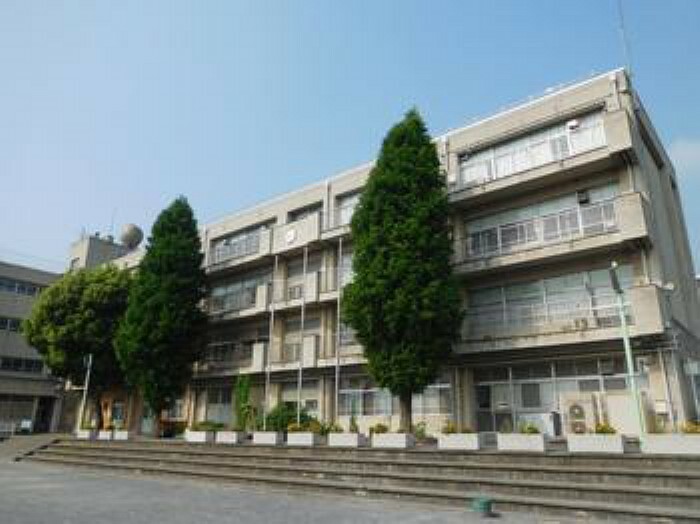 小学校 横浜市立浦島小学校 学校教育目標は知・徳・体・公・開のそれぞれに目標を掲げ取組んでいます。