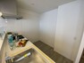 キッチン キッチンの食器戸棚や冷蔵庫スペース