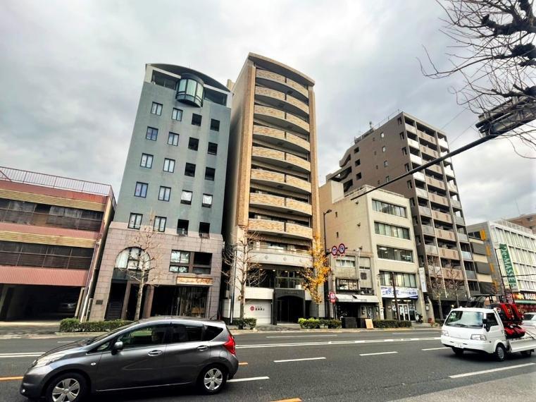 梅閣株式会社
