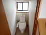 トイレ 【リフォーム中】トイレはリクシル製の温水洗浄便座付トイレへ新品交換する予定です。