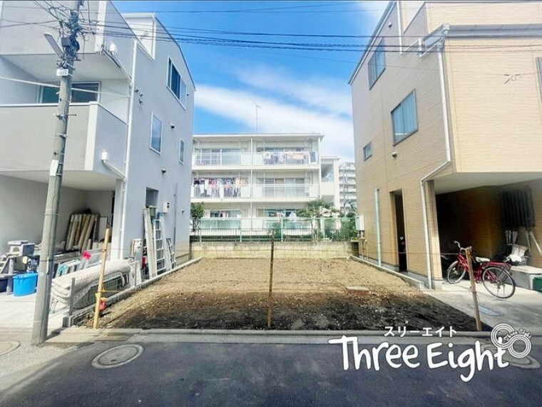 株式会社スリーエイト