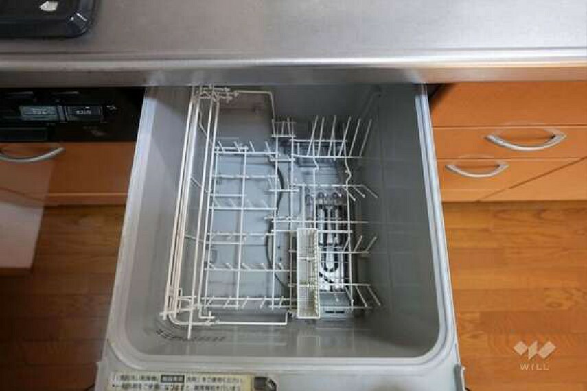 キッチン 食器洗浄機付きなので調理後のお片付けの手間も少なく済みます。