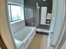 専用部・室内写真 【ユニットバス】浴室はハウステック製の新品のユニットバスに交換しました。足を伸ばせる1坪サイズの広々とした浴槽で、1日の疲れをゆっくり癒すことができますよ。