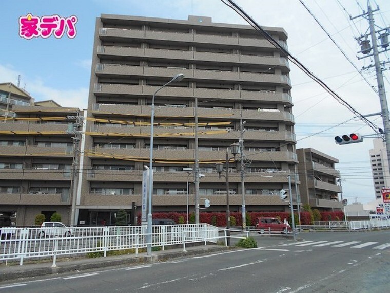 家デパ豊川店 松屋不動産販売株式会社