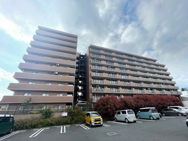 株式会社住まいの広場TOWNS