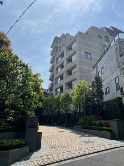 ララハウス株式会社 青山支店