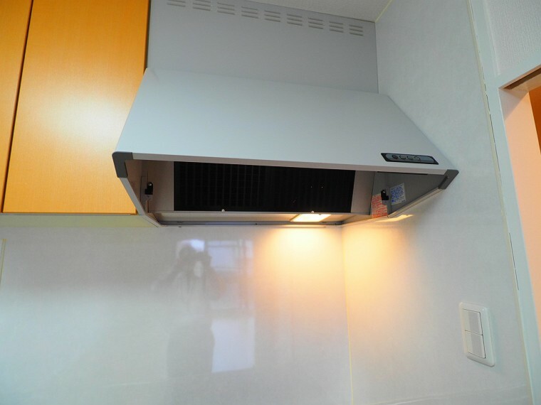 キッチン 機能性やデザイン性にも優れた、使い心地の良い換気扇。