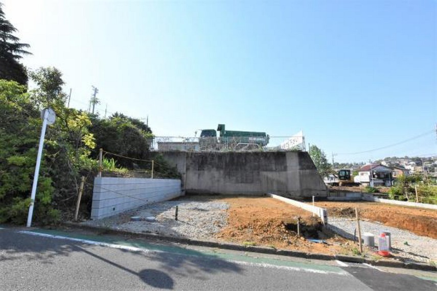 朝日土地建物 登戸支店 営業2課