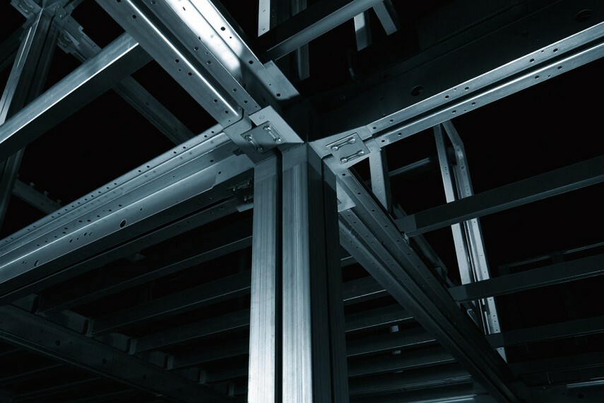 構造・工法・仕様 ボックスラーメン構造　ユニットを連結し強靭な構造に。