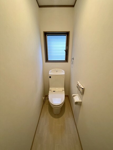 トイレ 1階トイレ 2階にもトイレが御座います