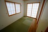和室 リビング隣には、ホッとできる和室を用意。お子様のお昼寝スペースや書斎としてなど、いろいろとお使い頂けます。