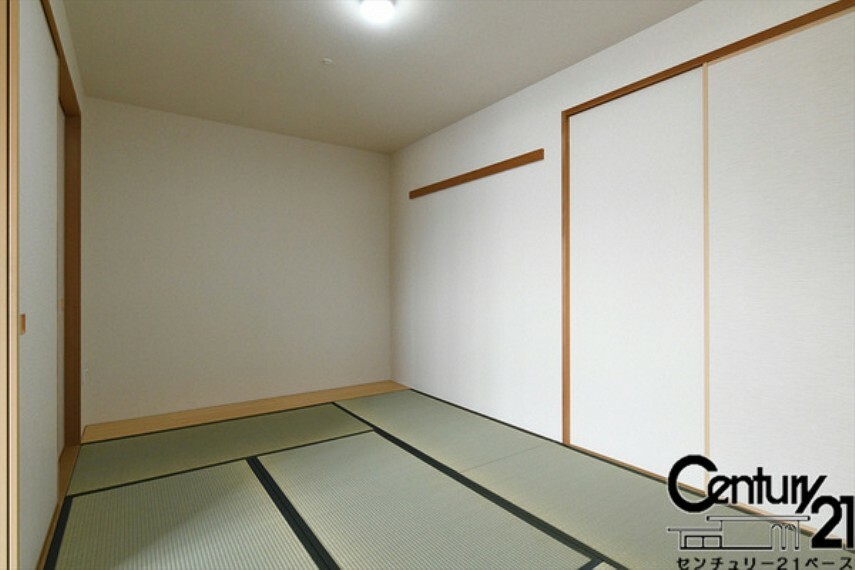 和室 ■現地撮影写真■リビング横の和室は家族みんなのくつろぎの空間に！