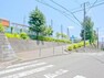 小学校 横浜市立名瀬小学校　約290m