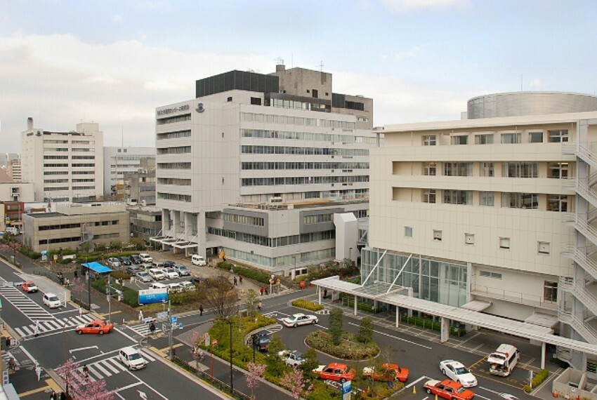 病院 【総合病院】東邦大学医療センター大森病院まで498m