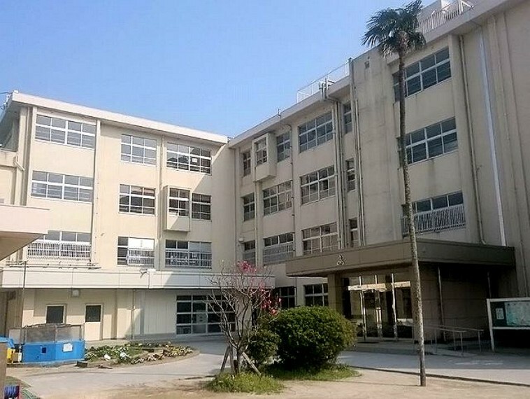 小学校 【小学校】福岡市立元岡小学校まで2057m