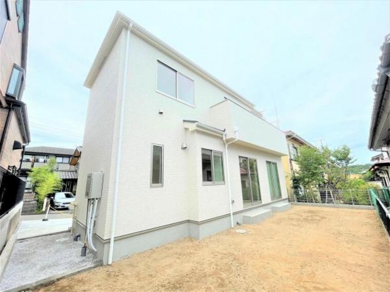 朝日土地建物 海老名支店 営業2課