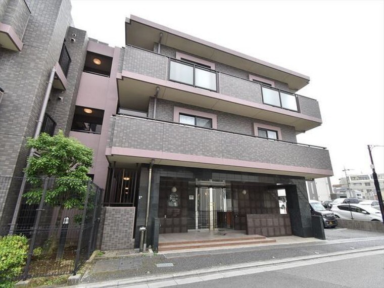 株式会社エステート白馬 南浦和店