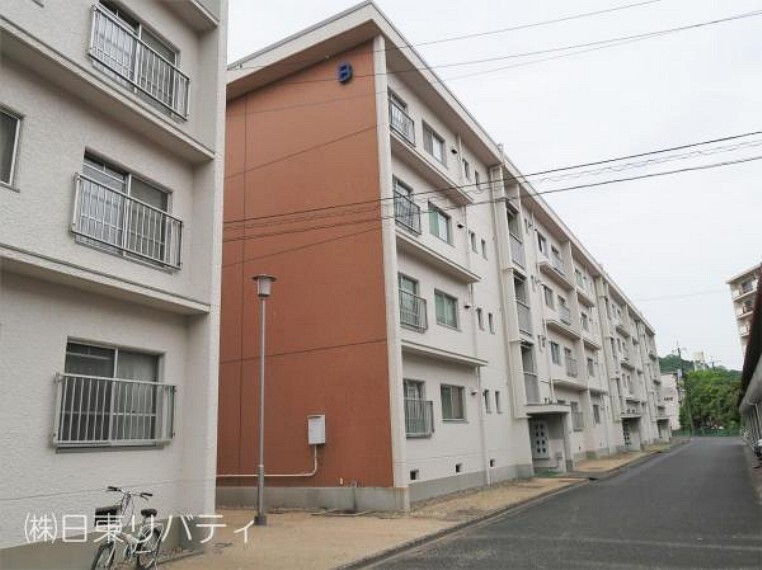 株式会社日東リバティ