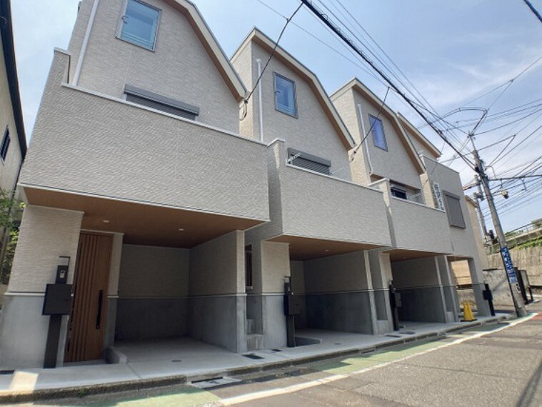 株式会社フェリアホーム 巣鴨店
