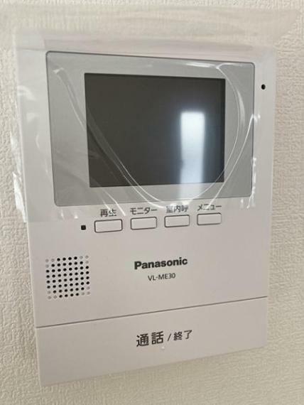 洋室 テレビモニタ一付インターホン