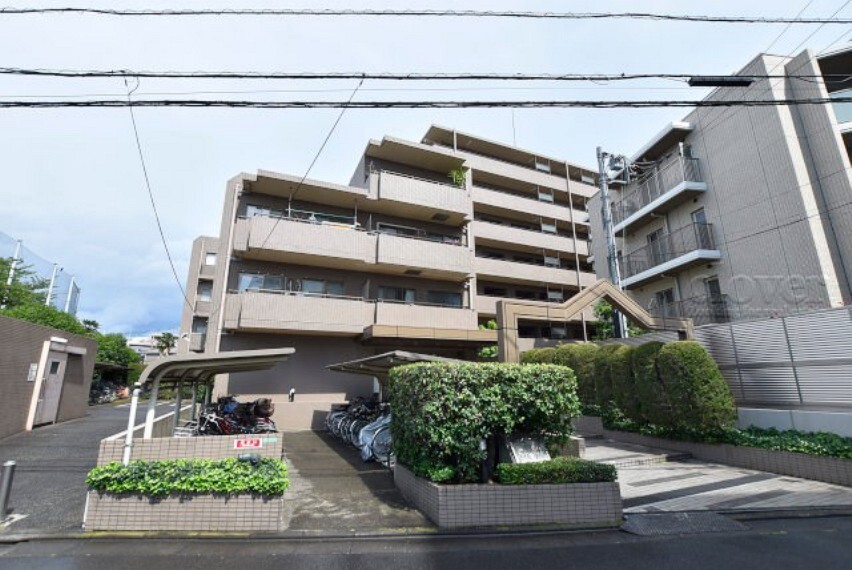 株式会社クローバー