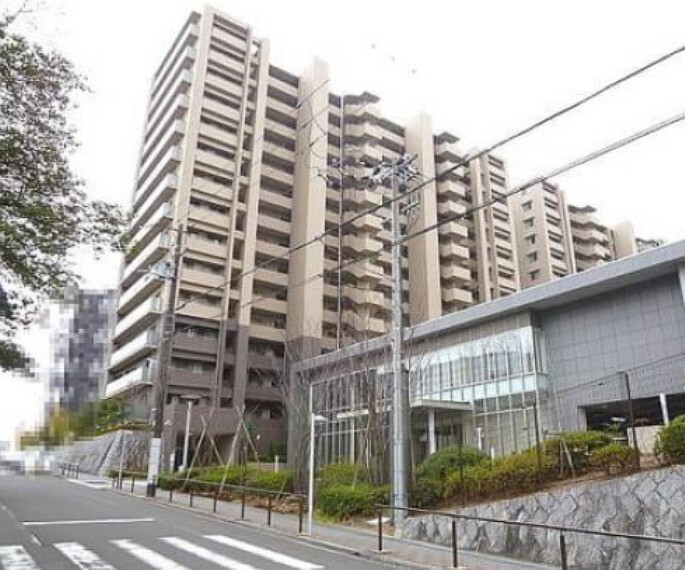 株式会社第一パートナー ハウザー豊中店