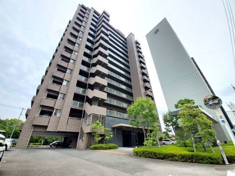 株式会社プラスホーム