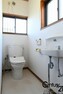 トイレ ■現地撮影写真■便利な手洗い場付きトイレです！