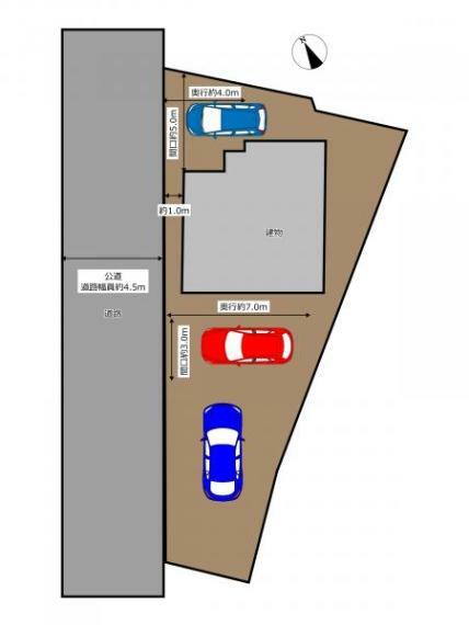 区画図 敷地の区画図です。北側に駐車場が1台、南側に2台以上駐車可能です。駐車場の間口も約3mと出し入れしやすいですよ。